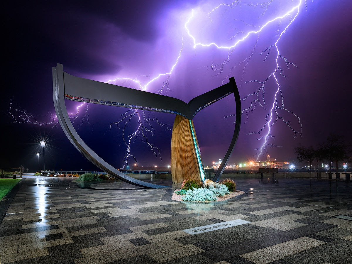 Whale Tail | Lightning | Esperance