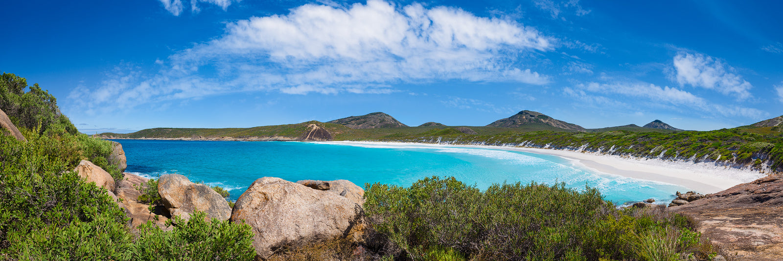 Hellfire Bay Beautiful blue panorama Esperance