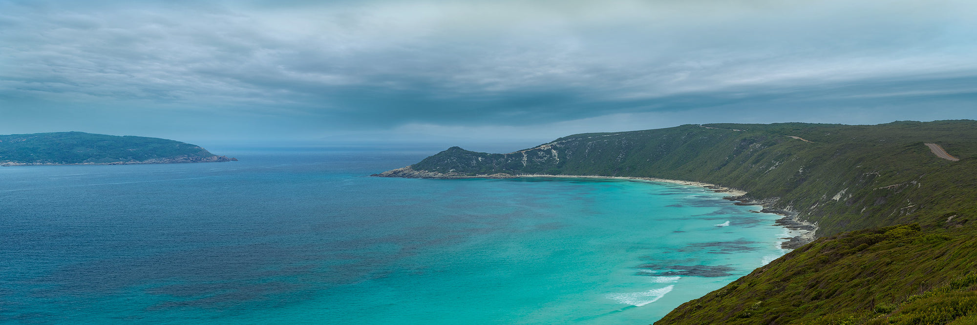Observation Point moody and misty Esperance panorama